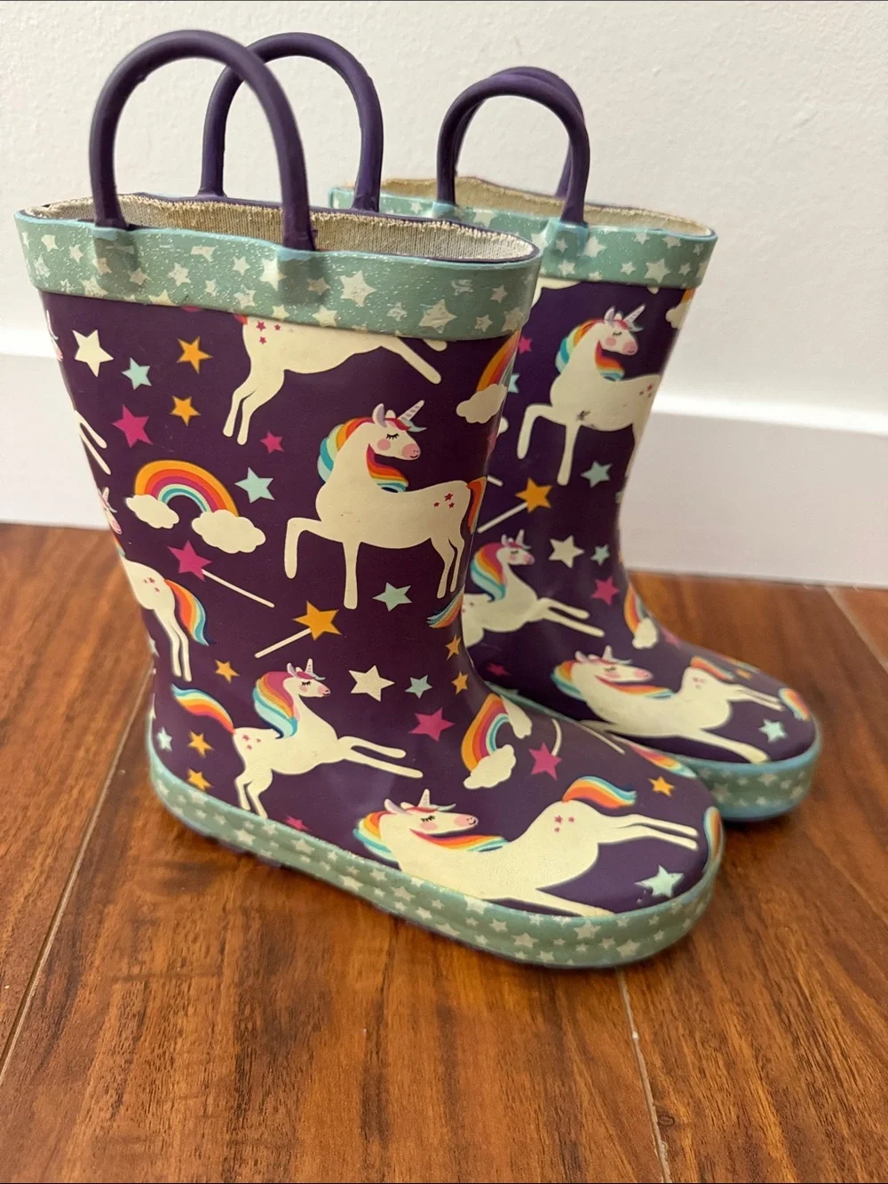🏷️ 5 for $25 🏷️ Western Chief rainbows, size 10